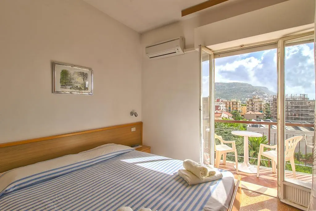 **  Hotel Minerva Pietra Ligure Italy