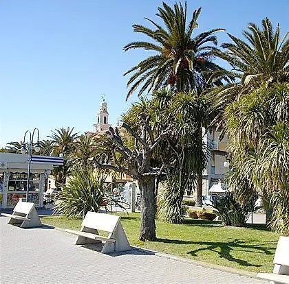 Hotel Minerva Pietra Ligure 2*,  Italy